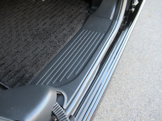 N-BOXカスタム ベースグレード 9インチHondaCONNECTナビ Bluetooth CD・DVD再生 フルセグTV バックカメラ 3カメラドラレコ 左側電動スライド シートヒーター 純正アルミホイール オートリトラミラー(36枚目)