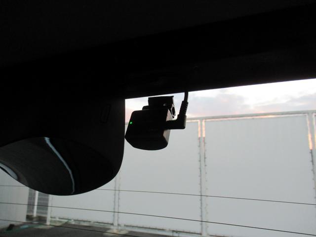 N-BOXカスタム G・ターボLパッケージ ギャザズナビ Bカメラ 前後ドラレコ 両側電動スライド HID アルミ(21枚目)