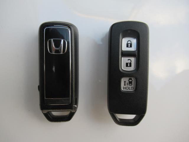 N-BOXカスタム L ギャザズナビ Bカメラ 前後ドラレコ 左側電動スライド シートヒーター 電子制御パーキングブレーキ ルーフコンソール(26枚目)