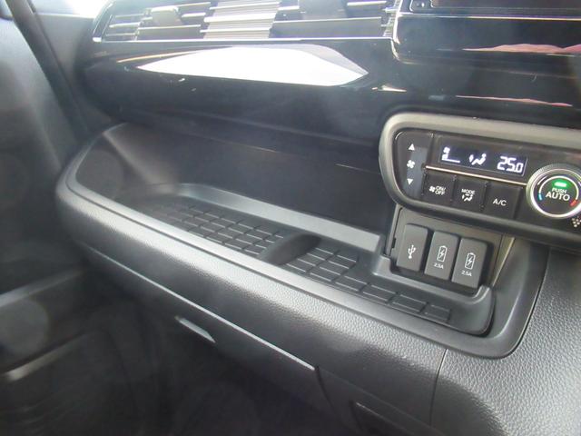 N-BOXカスタム L ギャザズナビ Bカメラ 前後ドラレコ 左側電動スライド シートヒーター 電子制御パーキングブレーキ ルーフコンソール(28枚目)