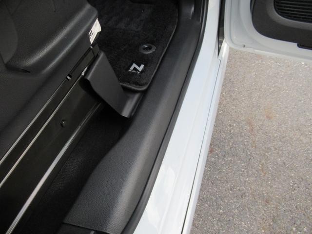 N-BOXカスタム L ギャザズナビ Bカメラ 前後ドラレコ 左側電動スライド シートヒーター 電子制御パーキングブレーキ ルーフコンソール(37枚目)