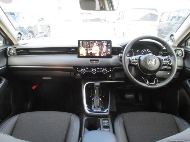 ヴェゼル e:HEVZ HondaCONNECTディスプレー マルチビューカメラ 電動リアゲート シートヒーター ワイヤレス充電器(3枚目)
