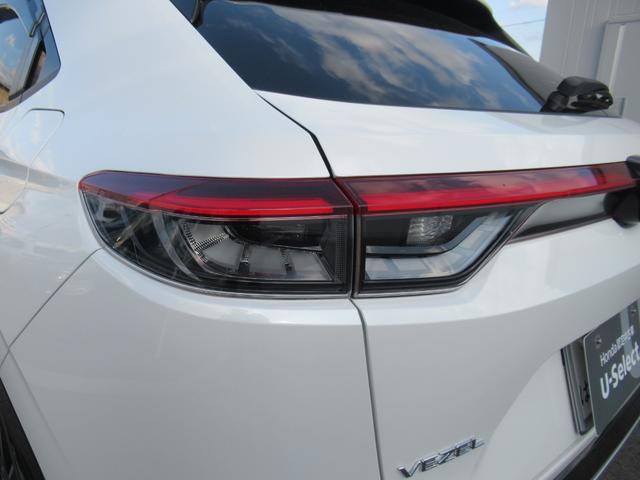 ヴェゼル e:HEVZ HondaCONNECTディスプレー マルチビューカメラ 電動リアゲート シートヒーター ワイヤレス充電器(12枚目)