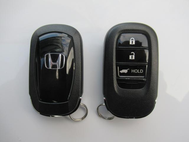 ヴェゼル e:HEVZ HondaCONNECTディスプレー マルチビューカメラ 電動リアゲート シートヒーター ワイヤレス充電器(24枚目)