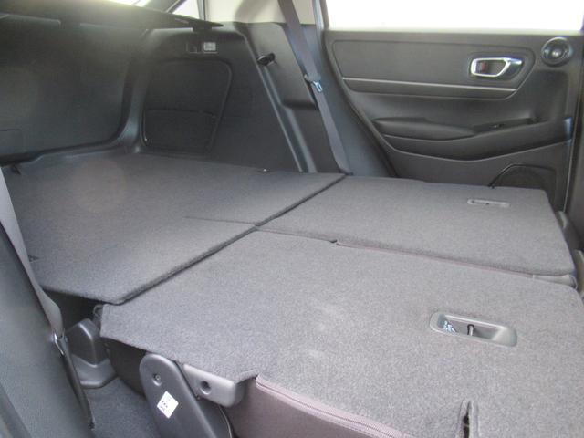 ヴェゼル e:HEVZ HondaCONNECTディスプレー マルチビューカメラ 電動リアゲート シートヒーター ワイヤレス充電器(38枚目)