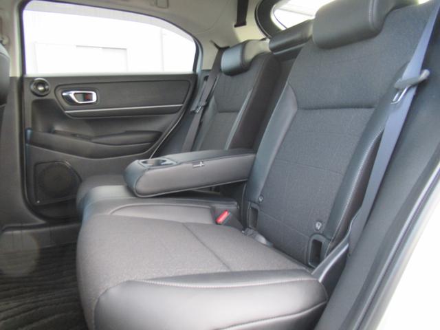 ヴェゼル e:HEVZ HondaCONNECTディスプレー マルチビューカメラ 電動リアゲート シートヒーター ワイヤレス充電器(46枚目)