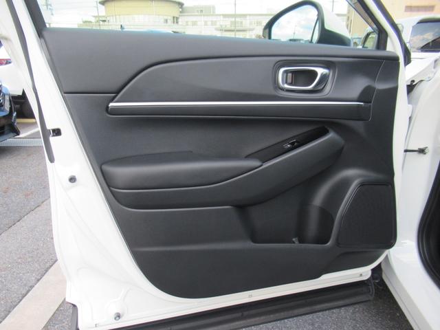 ヴェゼル e:HEVZ HondaCONNECTディスプレー マルチビューカメラ 電動リアゲート シートヒーター ワイヤレス充電器(50枚目)
