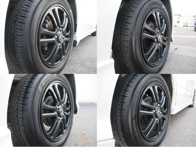 Ｎ－ＢＯＸカスタム ２トーンカラースタイルＧＳＳパッケージ　ギャザズナビ　Ｂカメラ　ドラレコ　後席モニター　両側電動スライド　ＣＴＢＡ　ＨＩＤ　アルミ（15枚目）