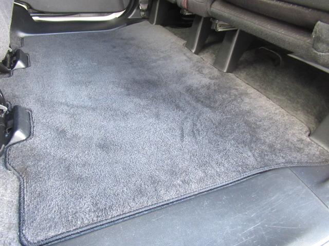 Ｎ－ＢＯＸカスタム ２トーンカラースタイルＧＳＳパッケージ　ギャザズナビ　Ｂカメラ　ドラレコ　後席モニター　両側電動スライド　ＣＴＢＡ　ＨＩＤ　アルミ（38枚目）