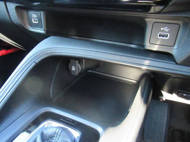 ヴェゼル ｅ：ＨＥＶＸ　ギャザズナビ　Ｂカメラ　前後ドラレコ　ＬＥＤヘッドライト　アルミ（28枚目）