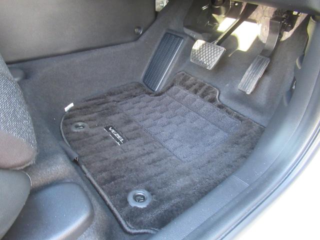 ヴェゼル ｅ：ＨＥＶＸ　ギャザズナビ　Ｂカメラ　前後ドラレコ　ＬＥＤヘッドライト　アルミ（31枚目）