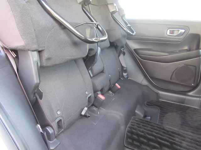 ヴェゼル ｅ：ＨＥＶＸ　ギャザズナビ　Ｂカメラ　前後ドラレコ　ＬＥＤヘッドライト　アルミ（37枚目）