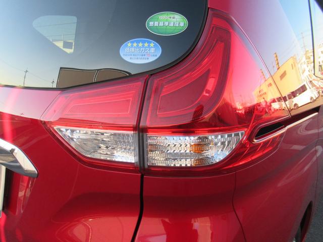 フリード G・ホンダセンシング ギャザズナビ Bluetooth CD・DVD再生 フルセグTV バックカメラ 前後ドラレコ 両側電動スライド シートヒーター LEDヘッドライト 純正ホイール ロールサンシェード(13枚目)