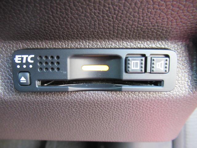 フリード G・ホンダセンシング ギャザズナビ Bluetooth CD・DVD再生 フルセグTV バックカメラ 前後ドラレコ 両側電動スライド シートヒーター LEDヘッドライト 純正ホイール ロールサンシェード(21枚目)