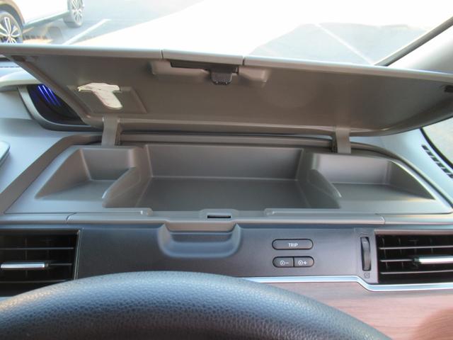 フリード G・ホンダセンシング ギャザズナビ Bluetooth CD・DVD再生 フルセグTV バックカメラ 前後ドラレコ 両側電動スライド シートヒーター LEDヘッドライト 純正ホイール ロールサンシェード(29枚目)