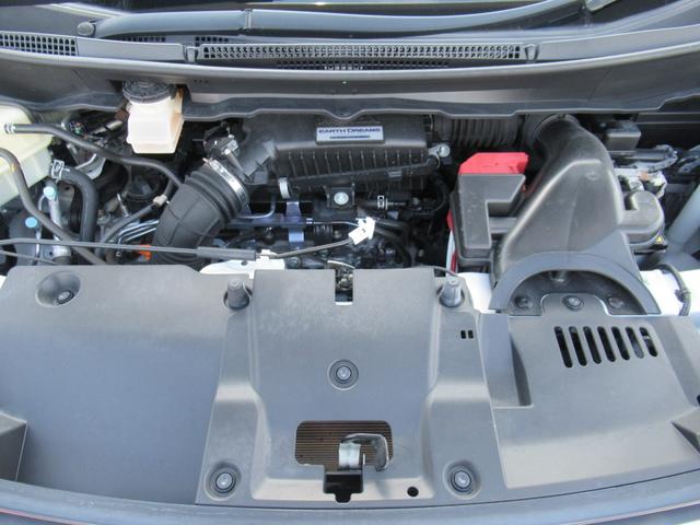 ステップワゴンスパーダ スパーダホンダセンシング ギャザズ9インチナビ バックカメラ 両側電動スライド わくわくゲート 8人乗り LEDヘッドライト 純正アルミホイール Bluetooth CD・DVD再生 オートリトラミラー シートバックテーブル(16枚目)