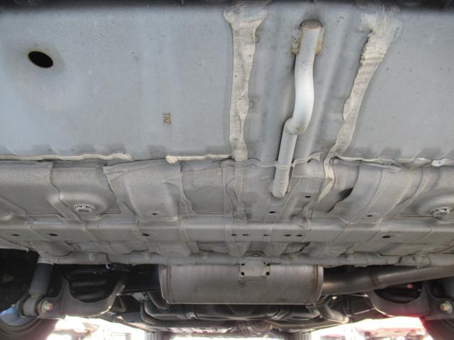 ステップワゴンスパーダ スパーダホンダセンシング ギャザズ9インチナビ バックカメラ 両側電動スライド わくわくゲート 8人乗り LEDヘッドライト 純正アルミホイール Bluetooth CD・DVD再生 オートリトラミラー シートバックテーブル(17枚目)