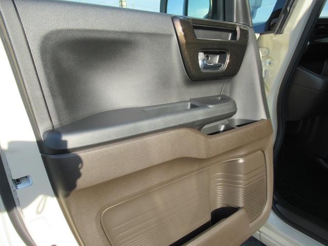 N-BOX L・ターボ ギャザズナビ Bluetooth CD・DVD再生 バックカメラ 前後ドラレコ 両側電動スライド シートヒーター 電子制御パーキングブレーキ 2トーンカラー オートリトラミラー LEDヘッドライト(56枚目)