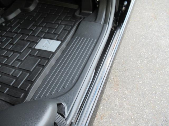 N-BOXカスタム EX ギャザズナビ Bカメラ 両側電動スライド シートヒーター(38枚目)