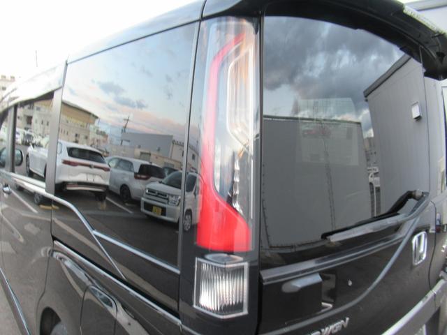 ステップワゴンスパーダ スパーダ・クールスピリットホンダセンシング ギャザズナビ バックカメラ ドラレコ 両側電動スライド シートヒーター わくわくゲート LEDヘッドライト 純正アルミホイール シートバックテーブル ロールサンシェード スポーツペダル(13枚目)