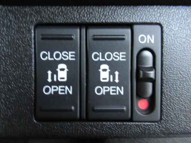 ステップワゴンスパーダ スパーダ・クールスピリットホンダセンシング ギャザズナビ バックカメラ ドラレコ 両側電動スライド シートヒーター わくわくゲート LEDヘッドライト 純正アルミホイール シートバックテーブル ロールサンシェード スポーツペダル(23枚目)