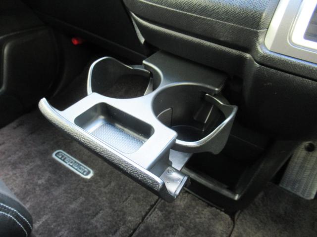 �y�����z�e���Ɏ��[�X�y�[�X������A���p�r�Ɏg���܂��B