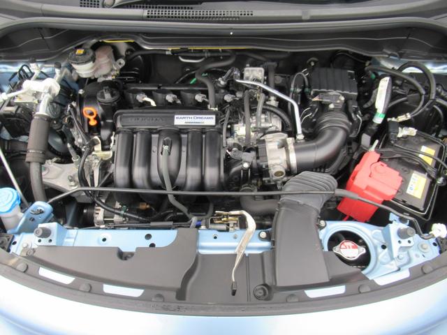 フィット ベーシック　ギャザズ８インチナビ　Ｂカメラ　前後ドラレコ（15枚目）