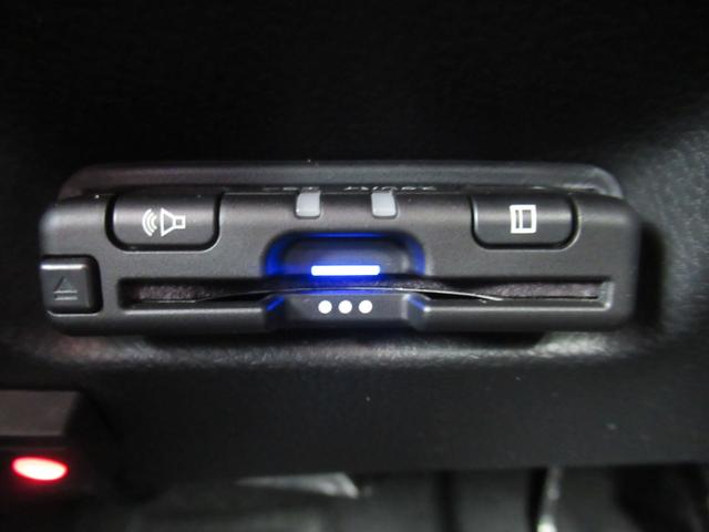 フィット ベーシック　ギャザズ８インチナビ　Ｂカメラ　前後ドラレコ（22枚目）