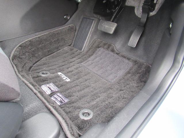 フィット ベーシック　ギャザズ８インチナビ　Ｂカメラ　前後ドラレコ（34枚目）