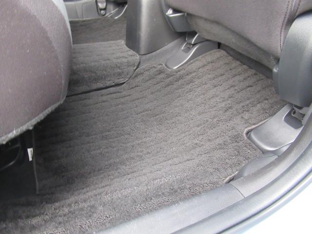 フィット ベーシック　ギャザズ８インチナビ　Ｂカメラ　前後ドラレコ（38枚目）