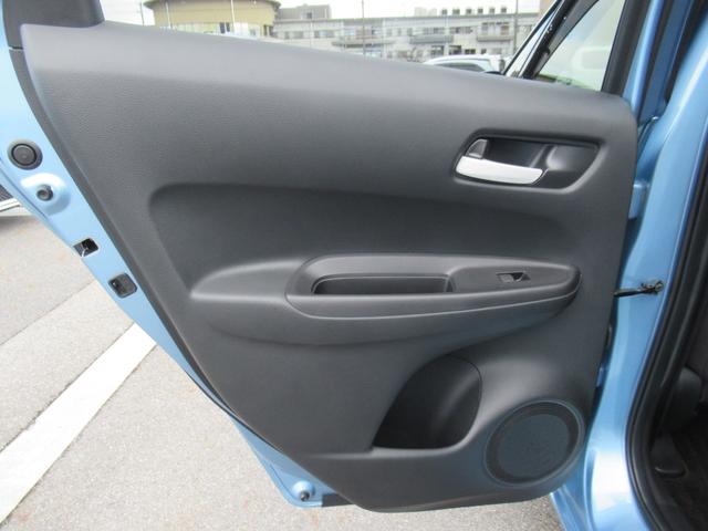 フィット ベーシック　ギャザズ８インチナビ　Ｂカメラ　前後ドラレコ（46枚目）