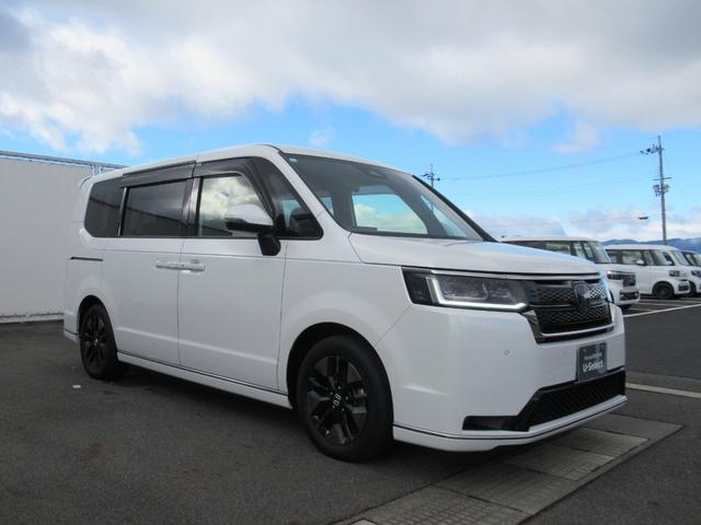 ステップワゴン ｅ：ＨＥＶスパーダ　１１．４インチＨｏｎｄａＣＯＮＮＥＣＴナビ　Ｂカメラ　両側電動スライド　電動リアゲート　シートヒーター（9枚目）