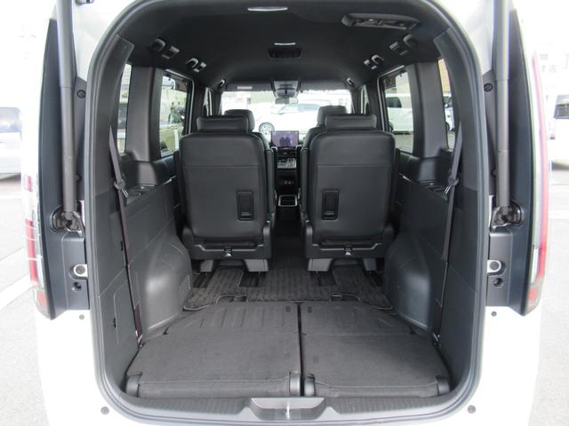 ステップワゴン ｅ：ＨＥＶスパーダ　１１．４インチＨｏｎｄａＣＯＮＮＥＣＴナビ　Ｂカメラ　両側電動スライド　電動リアゲート　シートヒーター（44枚目）