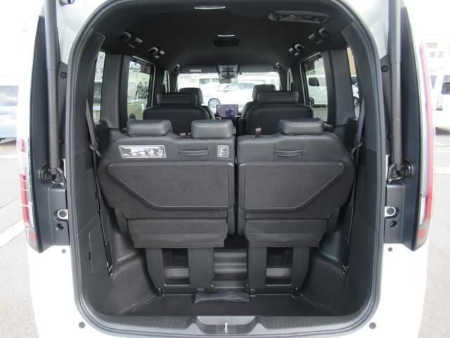 ステップワゴン ｅ：ＨＥＶスパーダ　１１．４インチＨｏｎｄａＣＯＮＮＥＣＴナビ　Ｂカメラ　両側電動スライド　電動リアゲート　シートヒーター（46枚目）