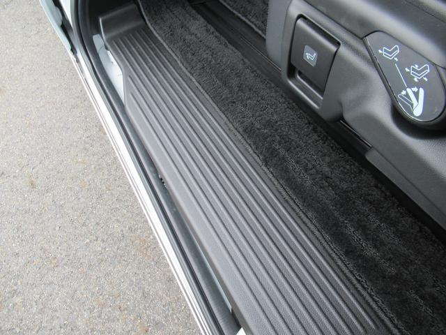 ステップワゴン ｅ：ＨＥＶスパーダ　１１．４インチＨｏｎｄａＣＯＮＮＥＣＴナビ　Ｂカメラ　両側電動スライド　電動リアゲート　シートヒーター（52枚目）