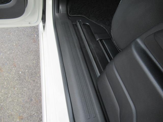 N-BOXカスタム G・EXターボホンダセンシング カロッツェリアナビ Bカメラ 両側電動スライド シートヒーター ローダウン(52枚目)