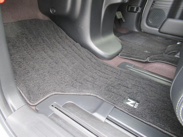 N-BOXカスタム G・EXターボホンダセンシング カロッツェリアナビ Bカメラ 両側電動スライド シートヒーター ローダウン(53枚目)