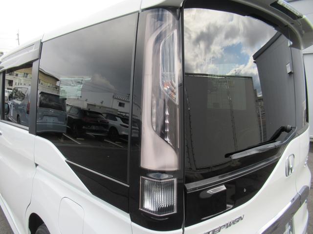 ステップワゴンスパーダ スパーダハイブリッドＧ・ＥＸホンダセンシング　ギャザズ９インチナビ　Ｂカメラ　ドラレコ　両側電動スライド　シートヒーター　わくわくゲート（14枚目）