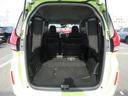 【内装】多彩なシートアレンジで大きな荷物も心配いりません。