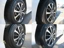 【外装】純正アルミホイール、タイヤ残り溝およそ3mmです。