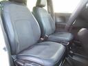 【内装】運転席 目立った汚れやへたりもなく良好です。