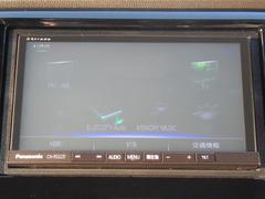 【装備】パナソニックメモリーナビ【ＣＮ−ＲＳ０２Ｄ】フルセグＴＶ・ＤＶＤ再生・ＣＤ録音・Ｂｌｕｅｔｏｏｔｈオーディオ機能付きです。 2