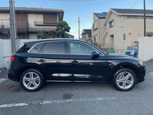 Ｑ５ ４０ＴＤＩクワトロ　スポーツ　ワンオーナー　　Ｓラインパッケージ　　ディーゼルエンジン　　ナビ＋ＴＶ＋３６０度カメラ　　４席シートヒーター（3枚目）