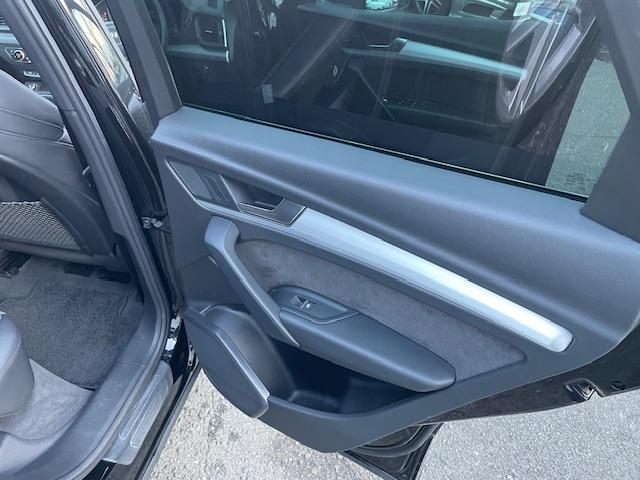 Ｑ５ ４０ＴＤＩクワトロ　スポーツ　ワンオーナー　　Ｓラインパッケージ　　ディーゼルエンジン　　ナビ＋ＴＶ＋３６０度カメラ　　４席シートヒーター（27枚目）