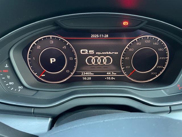 Ｑ５ ４０ＴＤＩクワトロ　スポーツ　ワンオーナー　　Ｓラインパッケージ　　ディーゼルエンジン　　ナビ＋ＴＶ＋３６０度カメラ　　４席シートヒーター（50枚目）