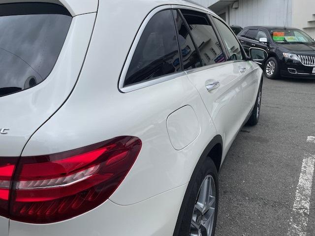 ＧＬＣ ＧＬＣ２２０ｄ　４マチックスポーツ　ワンオーナー車　前後シートヒーター　レーダーセーフティ（27枚目）