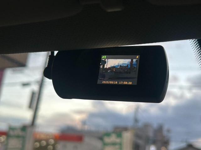 A4アバント 2.0TFSIクワトロ 4WD アシスタンスPKG  黒革シート  シートヒーター  ドライブレーコーダー(23枚目)