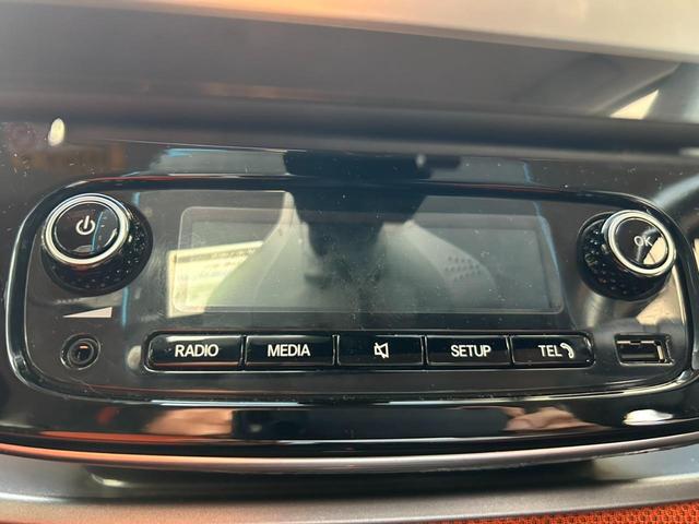 スマートフォーツークーペ エディション１　２ドア　デジタルインナーミラー　ポータブルナビ（24枚目）