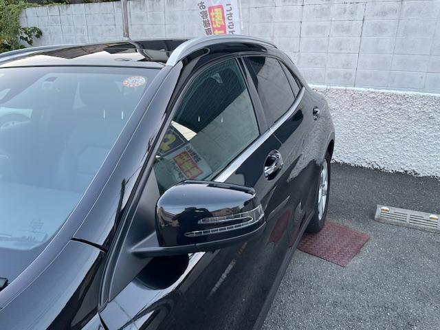 ＧＬＡクラス ＧＬＡ２２０　４マチック　４ＷＤ　パノラマルーフ　　黒革シート　　パワーシート　　ハーマンカードン　　ナビＴＶ　　電動リアゲート（11枚目）