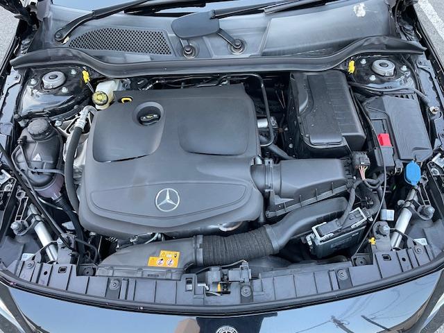 ＧＬＡクラス ＧＬＡ２２０　４マチック　４ＷＤ　パノラマルーフ　　黒革シート　　パワーシート　　ハーマンカードン　　ナビＴＶ　　電動リアゲート（25枚目）